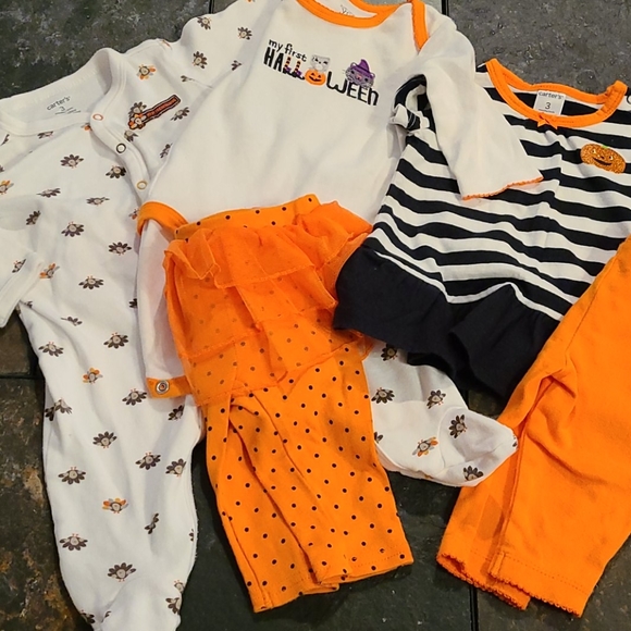 Carter's Other - Girls 5 pc lot: sleeper, tops, pants, 3 mo, halloween